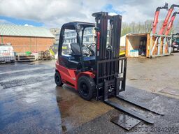 Manitou MI25D MI25D