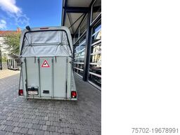 Böckmann /Humbaur/Saris 2-Pferdeanhänger Vollpoly