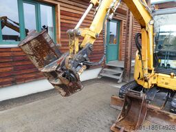 Komatsu PS 26MR-3 mit POWERTILT