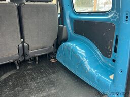 VOLKSWAGEN Caddy 2.0 EcoFuel 80kW Comfortline 5-Sitzer