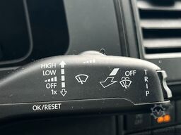 VOLKSWAGEN T6 Kombi 2.0 Tdi Lang 9 Sitze Klima Schiebetür