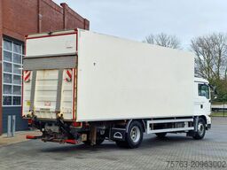 MAN TGM 18.340 4x2 - Sleepercab - Box with sidedoor...