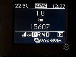 MERCEDES-BENZ eSprinter 312 DHL Regal KEP-Ausbau