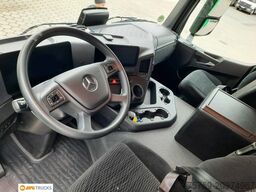 MERCEDES-BENZ 1824 L ACTROS Koffer 7,35 m mit Tür + LBW 2t