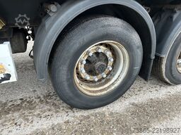 Krone Profi Liner / Curtainside / Lift + Steer axle /...