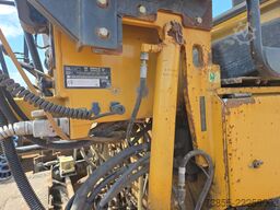 Caterpillar AP300
