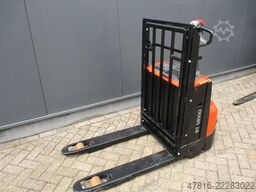 TOYOTA LWE160