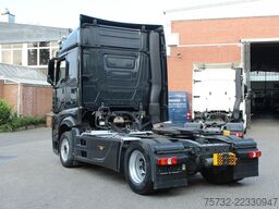 Mercedes-Benz Actros 1842 MP4 Big Space E5 Retarder Solo Star