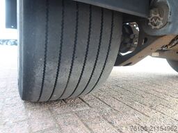 H.T.F. City trailer Gesioleerd