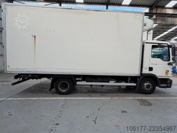 MAN TGL 10.180 Hangend Vlees / Railles de Viande / ...