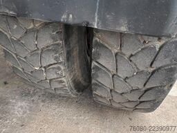 Scania 93 - 220 (MANUAL PUMP / POMPE MANUELLE / MANUAL...