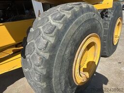 Volvo A30D (D10 ENGINE / BELGIAN MACHINE / 6X6 / AIRC...