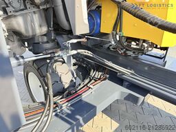 Combilift C5000XL GAS TRIPLEX 6000 EXTENDABLE FORK