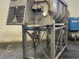 Inotec dubbele peddelmenger 2.600L Type IPM 200
