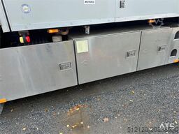 Volvo FM 500 6x2 box truck w/ full side opening and lift