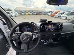 MERCEDES-BENZ Sprinter 16+27 Mittelniederflur Linien Rollstuhl