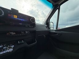 MERCEDES-BENZ Sprinter 16+27 Mittelniederflur Linien Rollstuhl
