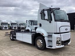 Ford 4x2 F-Line E Daycab - 290kW - 250km