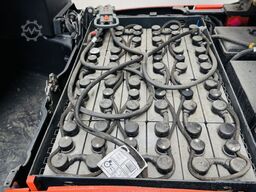 Linde E 16 C-01 Triplex Batterie Bj.22