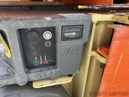 JLG 1230 ES Mast hoogwerker / Vertical Lift 5.44M Werkhoogte elektrisch 2013
