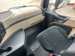MERCEDES-BENZ Actros 1845 X-Low Retarder ACC Spur. As. HU 3x