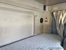 DAF CF 85.460  Manual Gearbox, 2 Fuel Tanks, Super ...