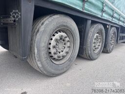 Schmitz Cargobull Curtainsider Mega