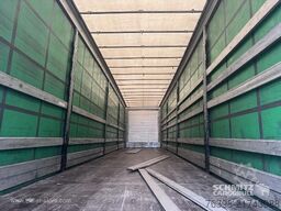 Schmitz Cargobull Curtainsider Mega