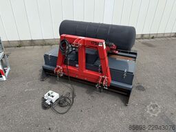 HOAF 1.8-twin