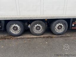 Schmitz Cargobull 3-ASS GESLOTEN OPLEGGER