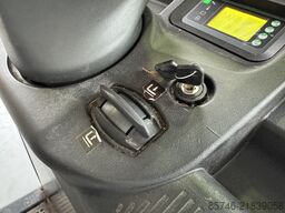 LINDE V  * DEMO !!