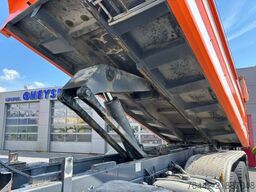 MERCEDES-BENZ AROCS