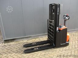 TOYOTA SWE140L
