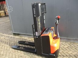 TOYOTA SWE140L