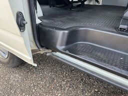 VW T 4 Bus Syncro - viele neue Blechteile