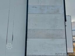 SCHMITZ CARGOBULL SKO24/L-13.4 FP 60- THERMO KING-Rohrbahnen