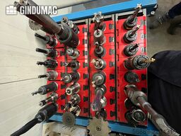 Hurco VMX 42