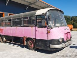 SETRA Kässbohrer Setra S 11