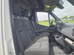 MERCEDES-BENZ SPRINTER 317 CDI 37 AUT. L2H2