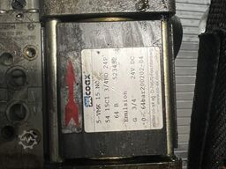 SIEMENS 1LA7130-2AA11