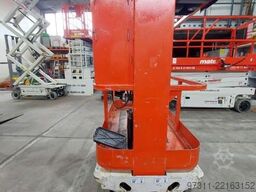 JLG 1230ES