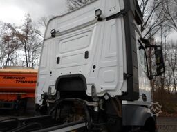 MERCEDES-BENZ 2545 L/ Meiller Abroller/ Lenkachse