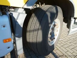 VOLVO FH460 Getreidekipper Lenk Staplerhalterung