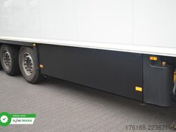 SCHMITZ CARGOBULL SKO FP 60 ThermoKing SLXi 300