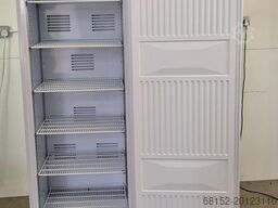 LABCOLD RLDF1510 Climatic Class 4 Refrigerator LABCOLD RLDF1510 Climatic Class 4 Refrigerator
