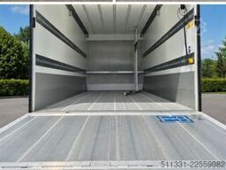 HYUNDAI  XCIENT FUEL CELL 6x2 QZHZ