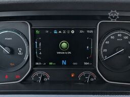 HYUNDAI  XCIENT FUEL CELL 6x2 QZHZ