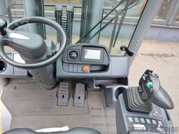Jungheinrich TFG 320s