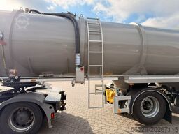 D-TEC Gülletanker 30m³ mit Zwangslenkung