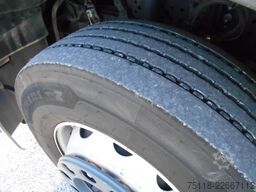 Mercedes-Benz Actros 2542